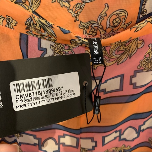 NWT Pretty Little Thing Pink Scarf Print Beach Flared Pants - Picture 5 of 6